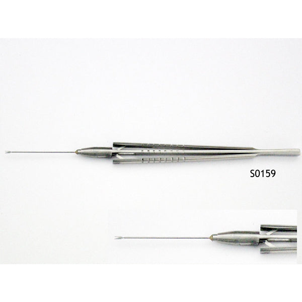 Squeeze Handle Forceps Serrated Straight